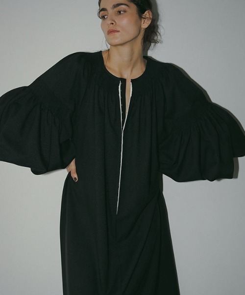 ETRE TOKYO（エトレトウキョウ） 長袖ワンピース M ベージュ