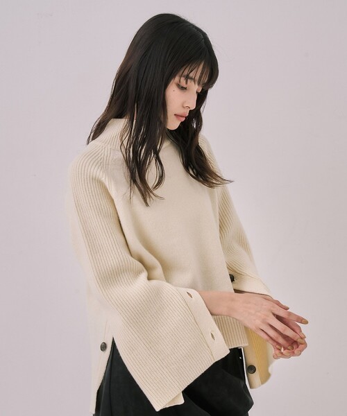 UNITED TOKYO（ユナイテッドトウキョウ） ニット セーター 「残り