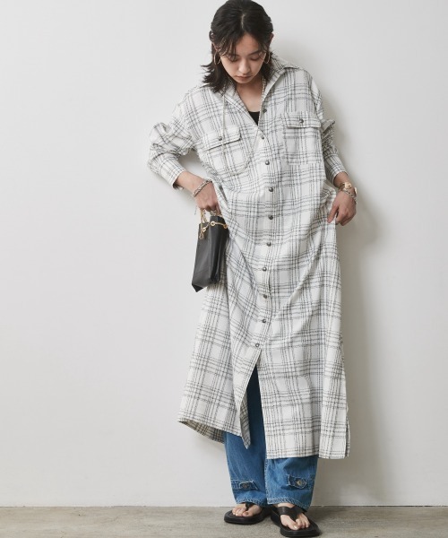 「CHIC STYLE」 デニムパンツ 98 ブルー レディース_画像2