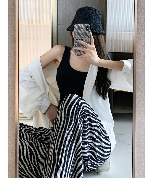 inst.ALL ワイドパンツ パンツ ゼブラ柄リラックスプリーツパンツ