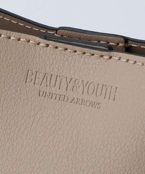 beauty&youth unitedarrowsレザースクエアショルダーバッグ レザー スクエア ショルダーバッグ｜ビューティー＆ユース