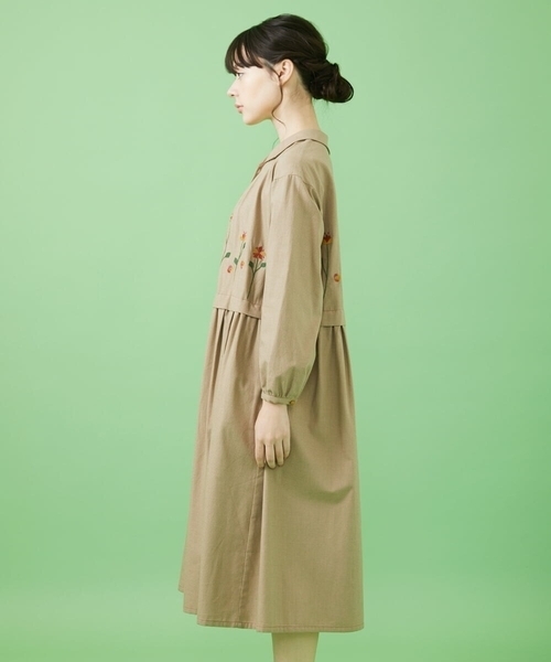 ホコモモラ 千鳥チェックフラワー刺繍シャツワンピース