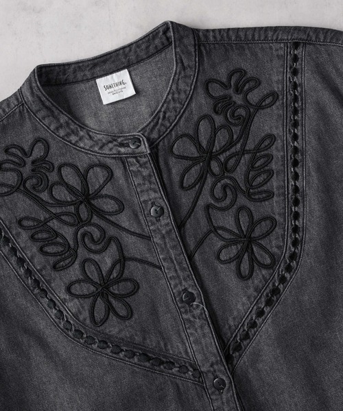ブラウス シャツ 「SOMETHING」刺繍デニムシャツ レディース SOMETHING ブラウス シャツ 「SOMETHING」刺繍デニムシャツ