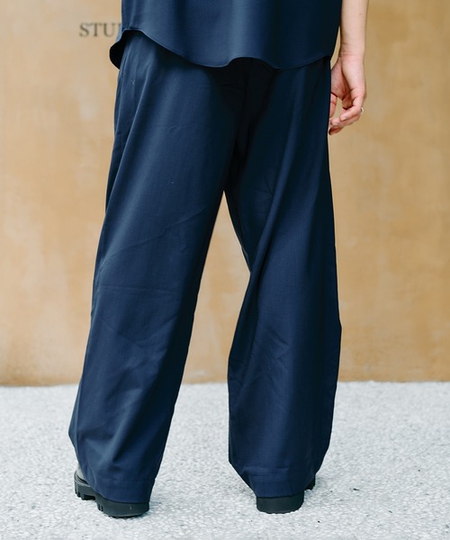 24SSマーカウェア TRIPLE PLEATED EASY TROUSERS markaware スラックス TRIPLE PLEATED EASY TROUSERS メンズ