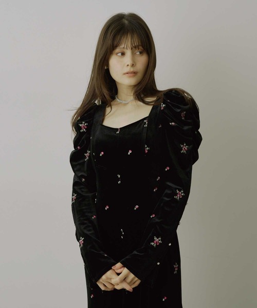 ドレス 「HEIREN」小花刺繍入りベロアドレス ベロア 刺繍