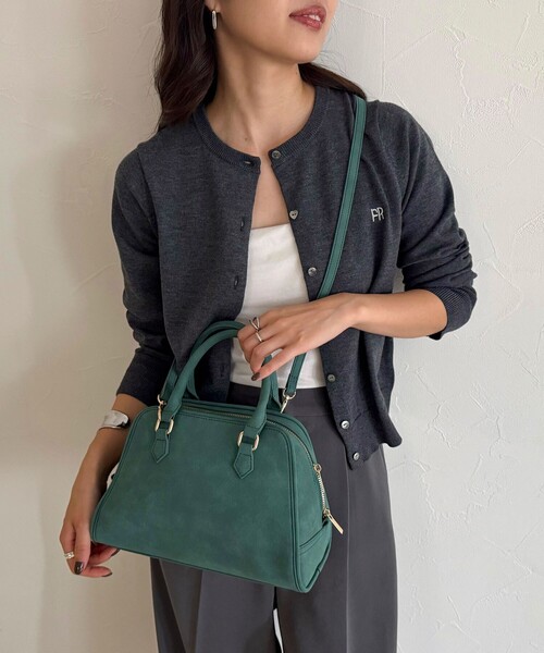 fredy emue（フレディエミュ） ショルダーバッグ バッグ 台形