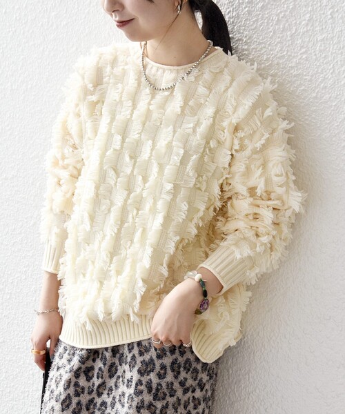 アドーア　フリンジニット　圧縮ウール　38 アイボリー　完売品 アドーア フリンジニット 圧縮ウール 38 アイボリー 完売品