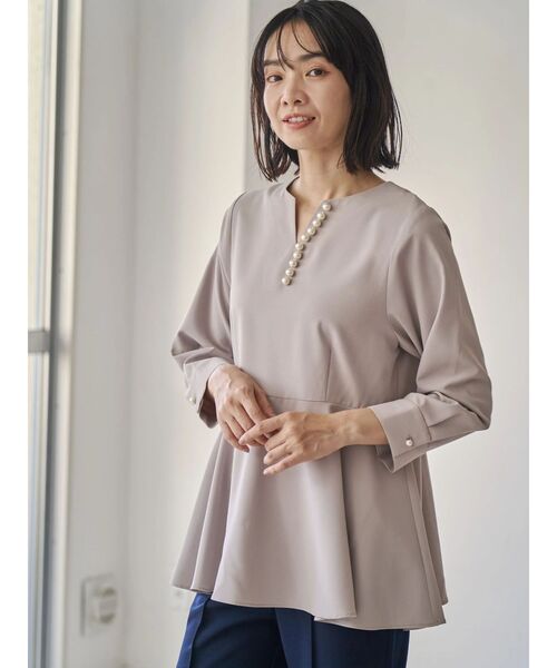 TONAL（トーナル） ブラウス シャツ パールキーネックペプラムブラウス
