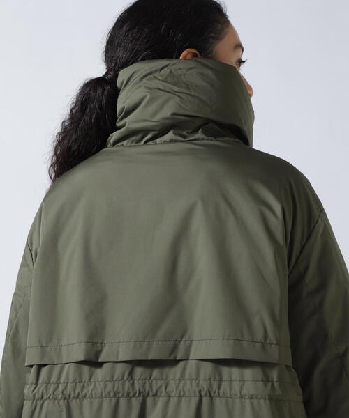希少カラーDUVETICA デュベティカ ダウンジャケット 光沢 グリーン美品 DUVETICA デュベティカ 希少 ダウンジャケット 蛍光 ネオンカラー Y2K