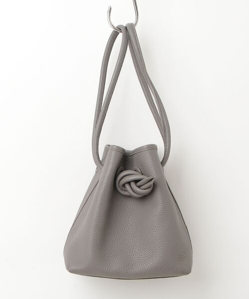 ryu【美品】VASIC ヴァジック バジック ハンドバッグ グレー ryu様専用【美品】VASIC ヴァジック バジック ハンドバッグ グレー