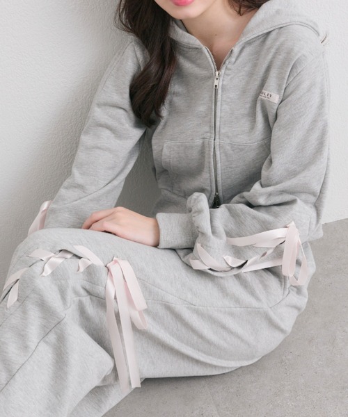 OLIVE des OLIVE（オリーブデオリーブ） パーカー 袖レースアップ