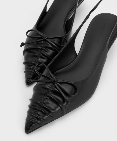 CHARLES ＆ KEITH（チャールズ&キース） パンプス ルーシュド ボウス