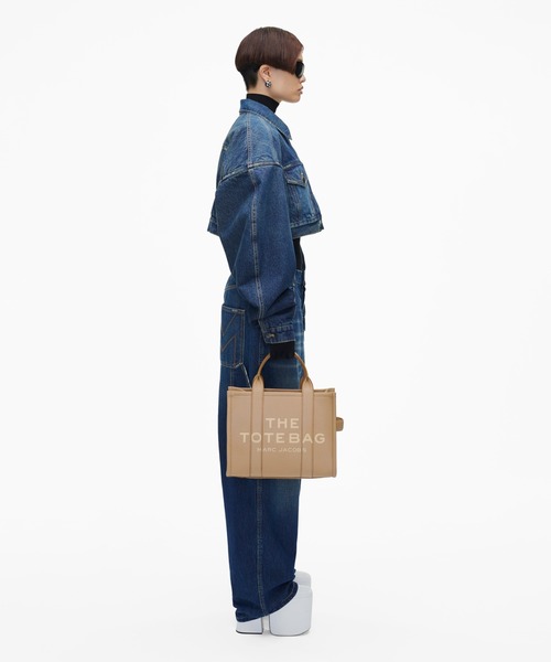 トートバッグ THE LEATHER MEDIUM TOTE BAG MARC JACOBS(マーク ジェイコブス)｜【公式】THE LEATHER MEDIUM