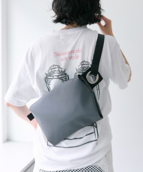 イアパピヨネ バッグ（ボディバッグ）｜バッグ | ファッション