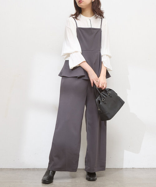 新品RALUTA natural couture ブラックベロアサロペット セール】WEB限定カラーあり/カシュクールフリルサロペット