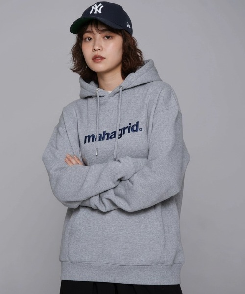 MAHAGRID（マハグリッド） パーカー BASIC LOGO HOODIE 刺繍