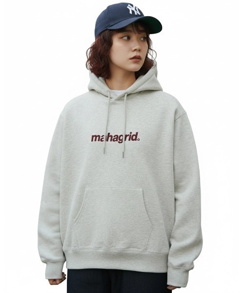 MAHAGRID（マハグリッド） パーカー BASIC LOGO HOODIE 刺繍