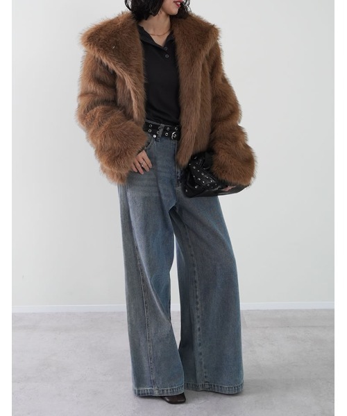 新品　リエディ　ジャケット ブルゾン ビッグカラーフェイクファーショートコート ZOZOTOWN限定再販]ビッグカラーフェイクファーショートコート