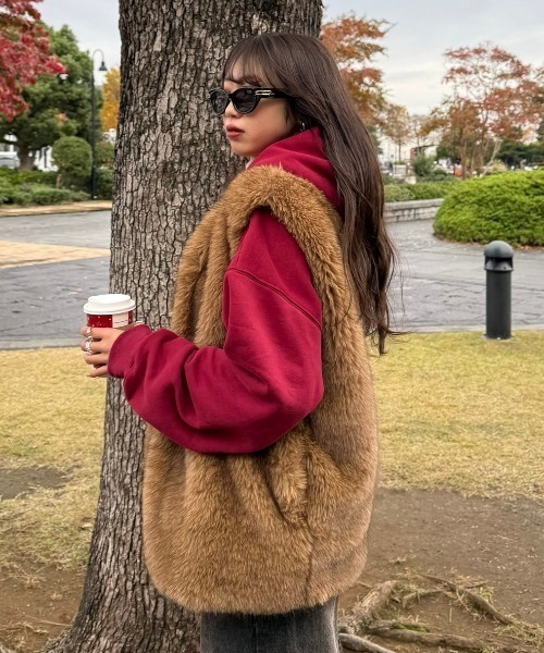 INTER FACTORY（インターファクトリー） ベスト ジレ SARA - ファー