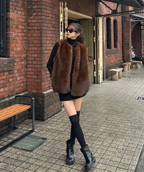 ベスト ジレ SARA - ファーベスト made in INTER FACTORY レディース メンズ INTER FACTORY ベスト ジレ SARA - ファーベスト made in