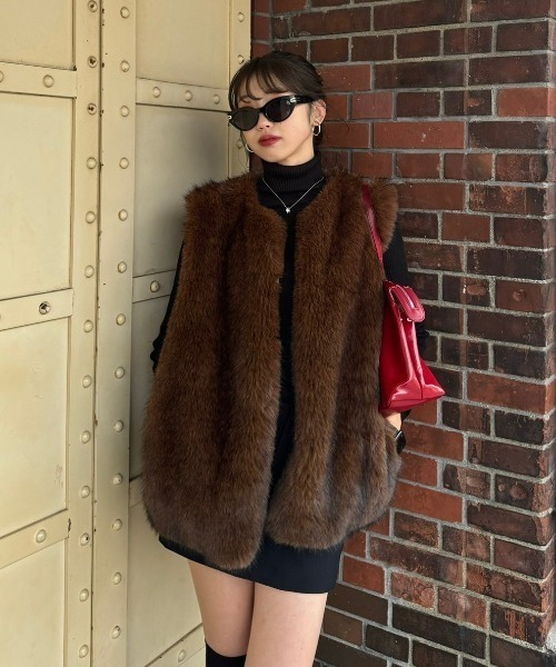 INTER FACTORY（インターファクトリー） ベスト ジレ SARA - ファー