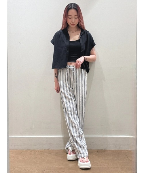 ギャップ　GAP リネン　シャツ　2枚セット　ホワイト　ベージュ　美品　麻　長袖 GAP（ギャップ）の「オーバーサイズ リネン シャツ（シャツ