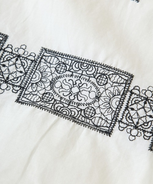 ESCAR パンツ バイカラー刺繍ワイドイージーパン レディース