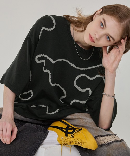 EMMA CLOTHES（エマクローズ） tシャツ アブストラクト コードエン