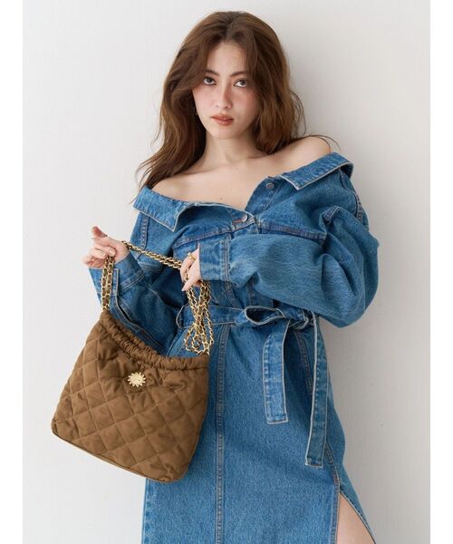 ショルダーバッグ バッグ 「500mlペットボトル収納可」フェイクスウェードキルティングショルダーBAG レディース