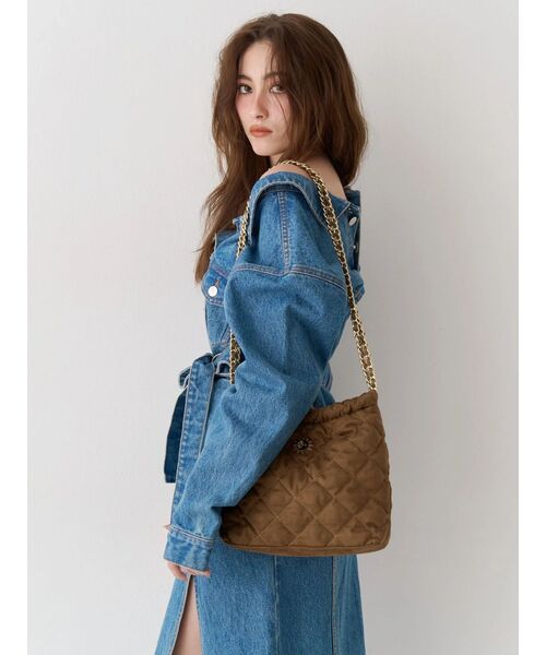ショルダーバッグ バッグ 「500mlペットボトル収納可」フェイクスウェードキルティングショルダーBAG レディース