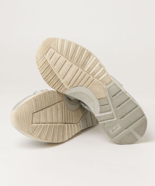 Onitsuka Tiger シルバー フラットシューズ Onitsuka Tiger（オニツカタイガー） フラットサンダル 22.5cm