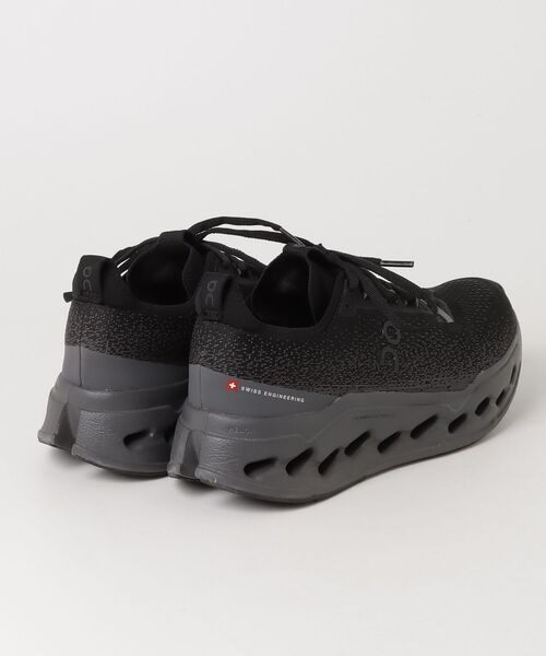 On（オン） Cloudsurfer Max ローカットスニーカー 26.5cm ブラック