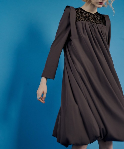 et.UNiVER ドレス Reversible Balloon Silhouette Knee-Length Dress