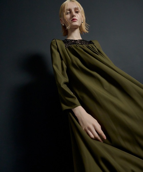 et.UNiVER ドレス Reversible Balloon Silhouette Knee-Length Dress
