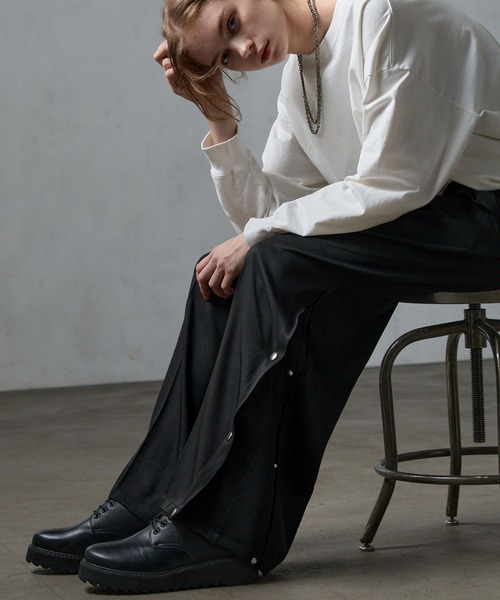 SERACE スラックス 「SERACE」Side button loose drape wide flare 