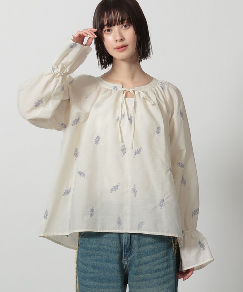 LAKOLE（ラコレ） ブラウス シャツ フラワー刺繍ブラウス / 327798