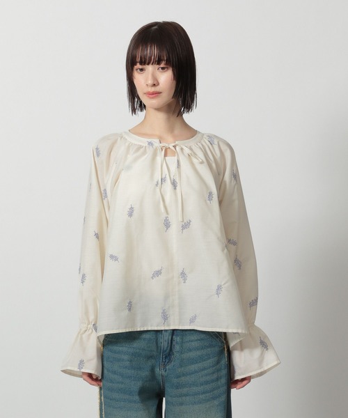 LAKOLE（ラコレ） ブラウス シャツ フラワー刺繍ブラウス / 327798