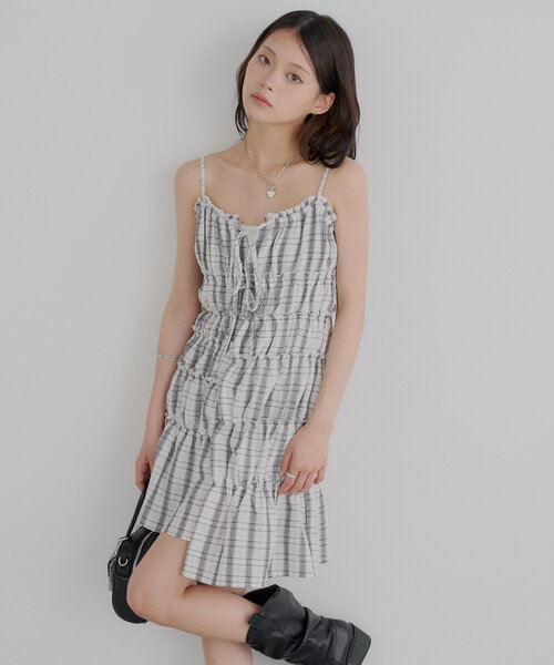 Chico ワンピース アシメギャザーチェックミニワンピース