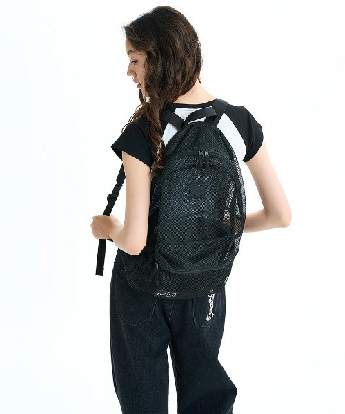 今期　新品 　セール　RVCA　ルーカ　バックパック　黒　30L 今期 新品 セール RVCA ルーカ バックパック 黒 30L - メルカリ