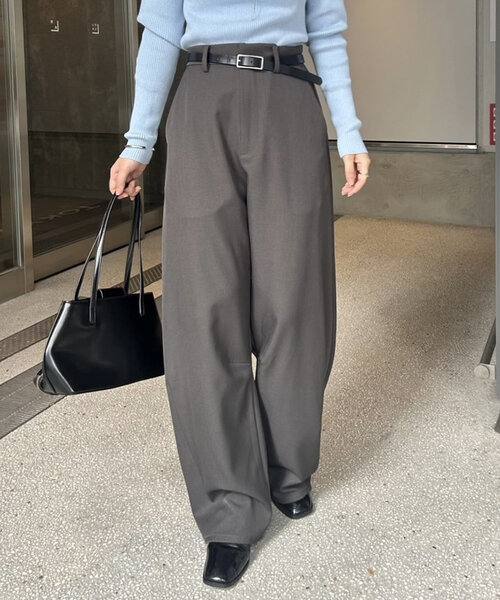 新品未使用タグ付き　ミスエディ　コレクション　パンツ‼️ BettySmith ベティスミス ペダルパンツ アンクル丈パンツ 716C