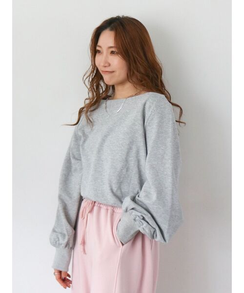 新品Ungridショートカットオフスウェット♡ Ungrid - ショートカットオフスウェットの通販 by SEICO's shop｜アン
