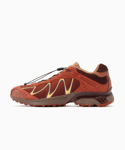 SALOMON サベージ 25,5 レッド 二回ほど使っています。長期保管品 SALOMON メンズスニーカー（色：レッド系）｜シューズ｜ファッション