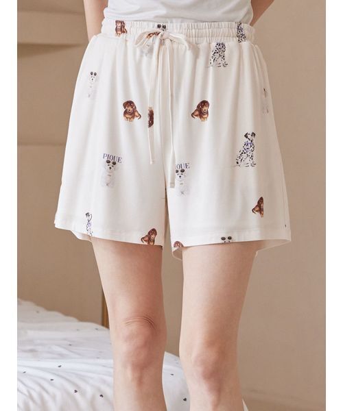 パジャマ ルームウェア 「ONLINE限定」ファッションCATS＆DOGS ワンポイントTシャツ＆ショートパンツセット レディースの画像