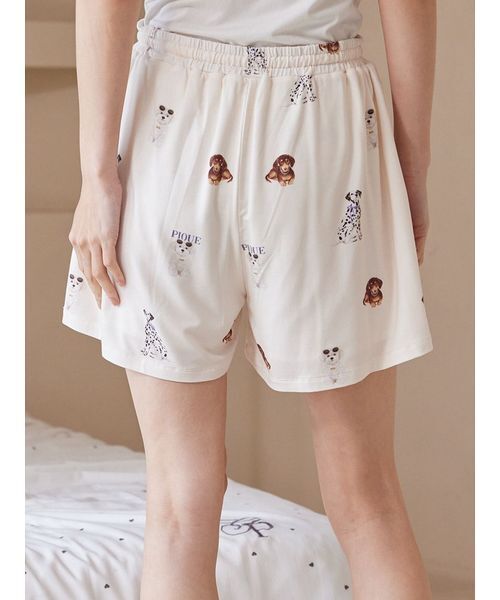 パジャマ ルームウェア 「ONLINE限定」ファッションCATS＆DOGS ワンポイントTシャツ＆ショートパンツセット レディースの画像