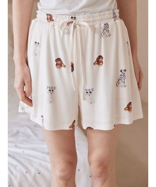 パジャマ ルームウェア 「ONLINE限定」ファッションCATS＆DOGS ワンポイントTシャツ＆ショートパンツセット レディースの画像