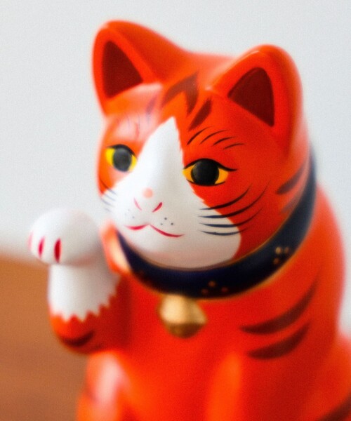 ビームスポップアップ　ケイタマルヤマ招き猫 陶器　瀬戸まねき猫　約２２センチ ビームスポップアップ ケイタマルヤマ招き猫 陶器 瀬戸まねき猫