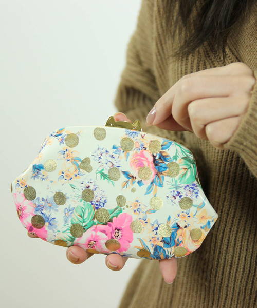 ツモリチサト コンパクト財布(ドットフラワーネコ)tsumori chisato tsumori chisato CARRY（ツモリチサトキャリー） ツモリチサト tsumori