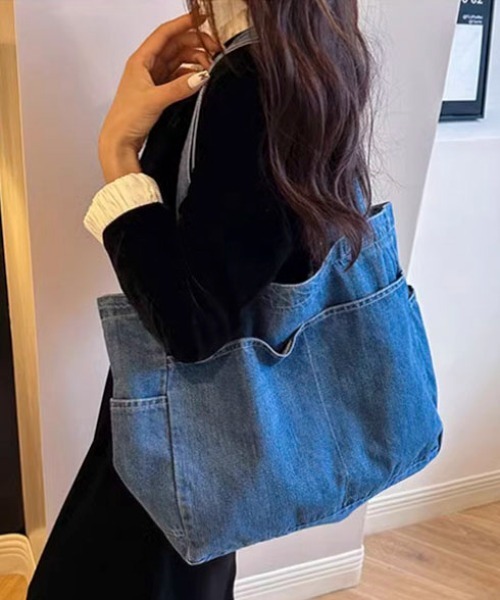   JEANS :: バッグ Alexander McQueen Wide Leg Jeans | Black | FARFETCH