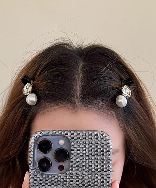 【再販】波打ち際✧︎のヘアクリップmini♡ silverベース MAISON SELECT ヘアクリップ 11D11-MZ ベロア調 パール ビジュー ヘア