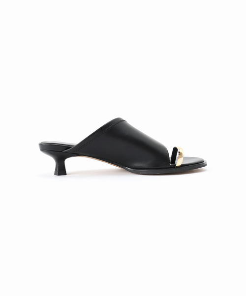 LE VERNIS ルベルニ Toe ring sandals Le Vernis サンダル LE VERNIS/ルベルニ Toe ring sandals